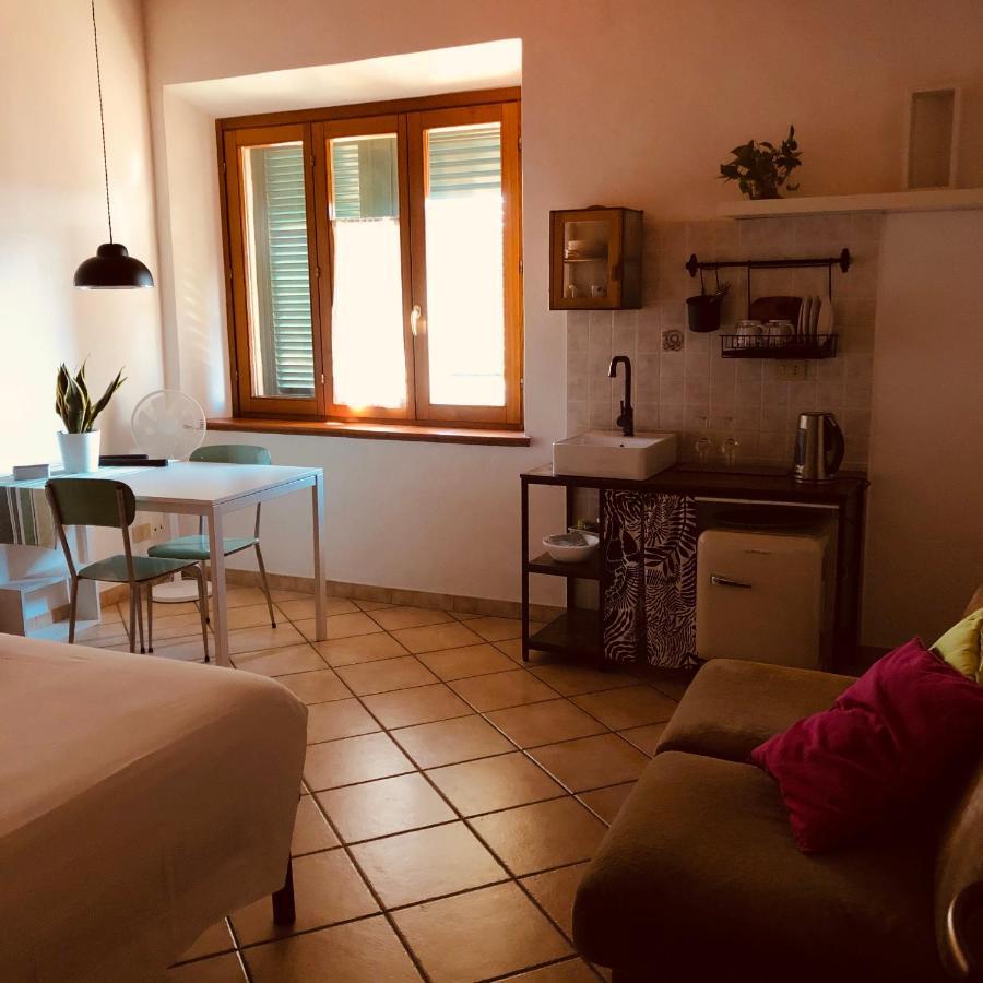 كاستاجنيتو كاردوتشي Anitta Guesthouse المظهر الخارجي الصورة