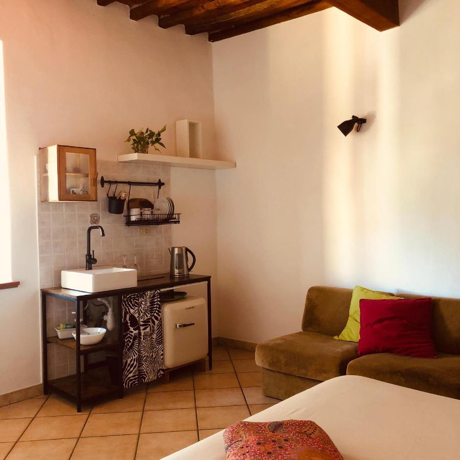 كاستاجنيتو كاردوتشي Anitta Guesthouse المظهر الخارجي الصورة